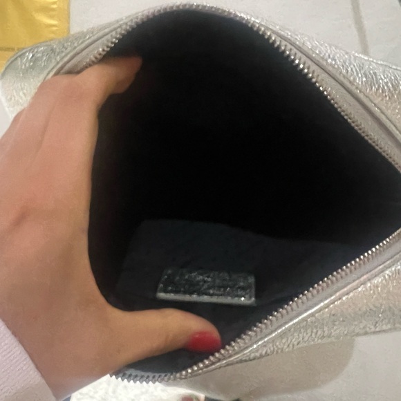 GOLDEN GOOSE SILVER METALLIC CROSSBODY - Picture 8 of 9